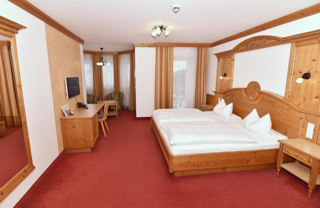 Hotel Wender Vehlberg Buitenkant foto