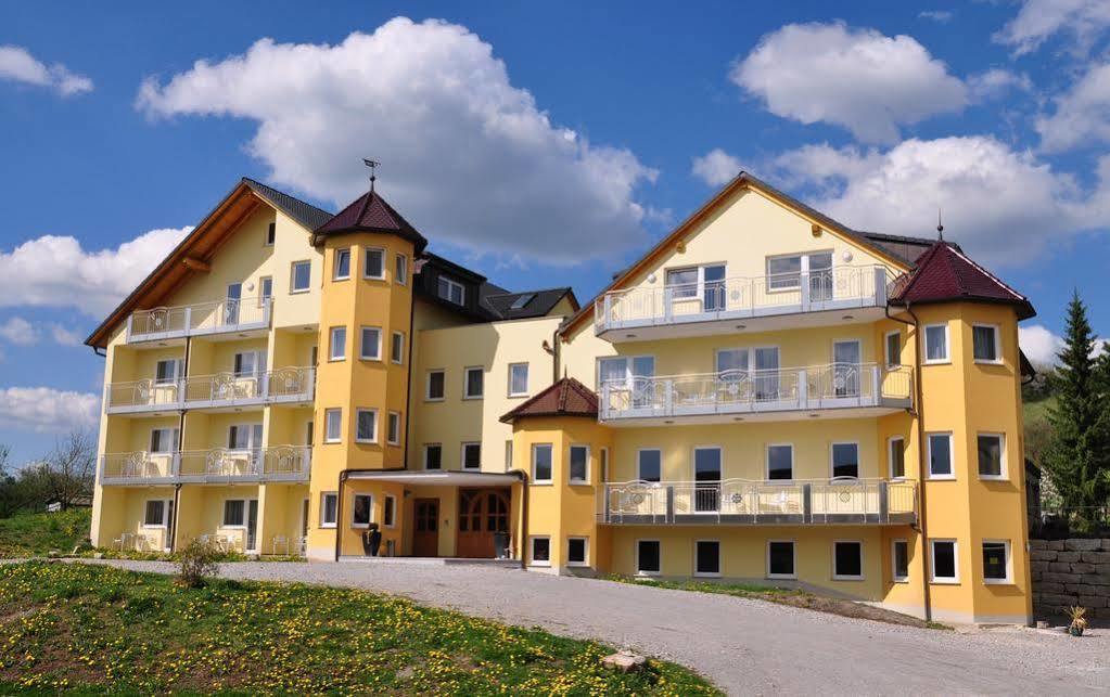Hotel Wender Vehlberg Buitenkant foto